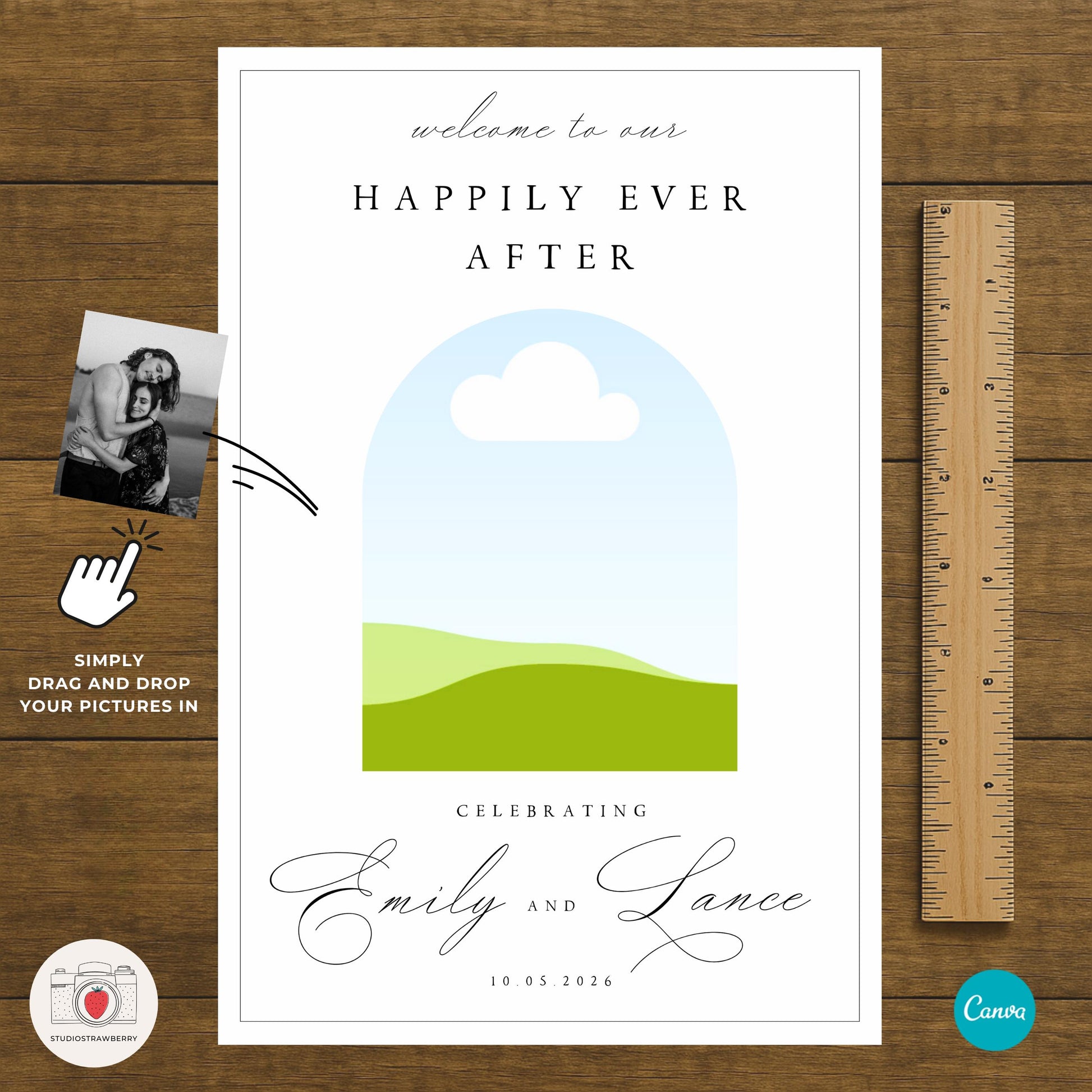 Photo wedding sign with couple standing in nature